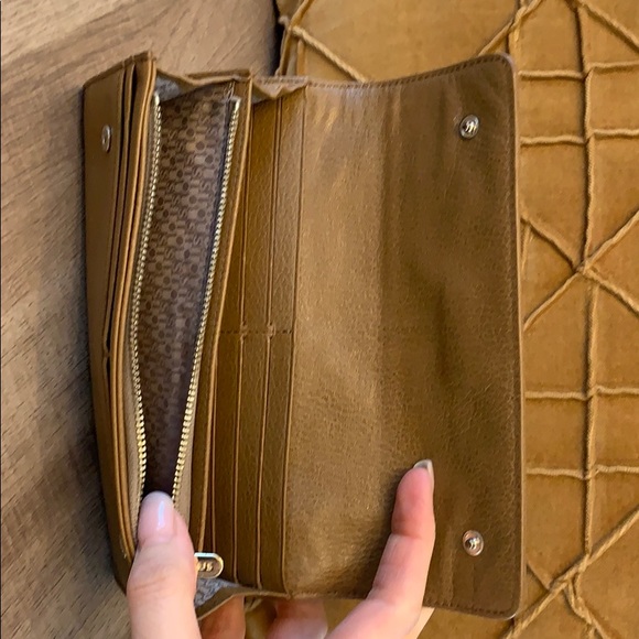 Tous Wallet - Picture 3 of 4